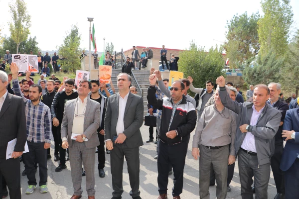 تجمع اسانید ، همکاران ودانشجویان دانشگاه فرهنگیان آذربایجان شرقی بر علیه جنایات رژیم ظالم و کودک کش صهیونیستی 7