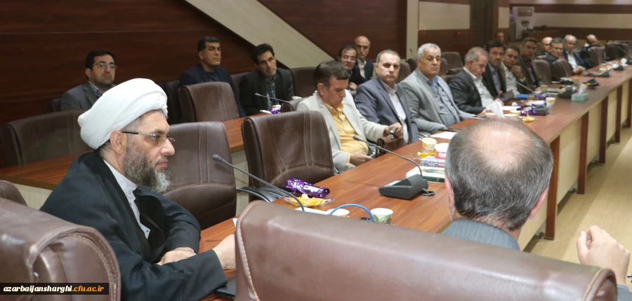  جلسه هم اندیشی اساتید هیات علمی و مدعو دانشگاه فرهنگیان استان آذربایجان شرقی 18