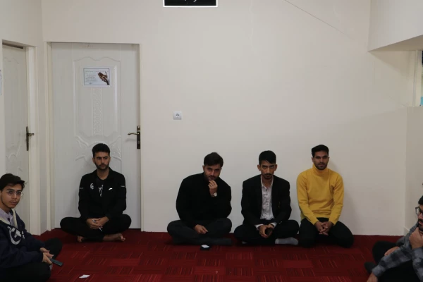 انتخاب دبیر کانون شاهد و ایثارگران پردیس های فاطمه الزهرا (س) و علامه امینی تبریز 2