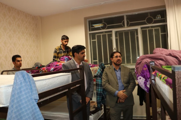 دیدار  صمیمی مشاور پارلمانی رئیس دانشگاه فرهنگیان کشور با دانشجو معلمان جدیدالورود آذربایجان شرقی  4