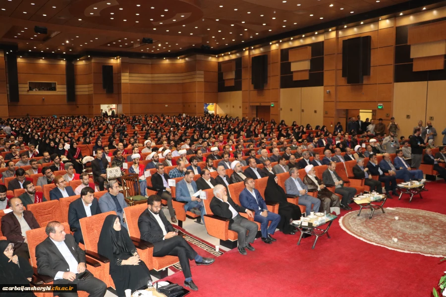 ورود بیش از یک هزار و 100 نفر معلم از دانشگاه فرهنگیان به نظام آموزشی استان  5