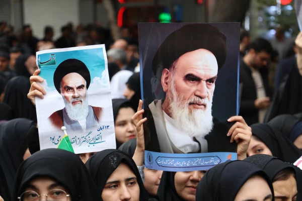 راهپیمایی ۱۳ آبان ماه تبریز با حضور گسترده دانشگاهیان دانشگاه فرهنگیان آذربایجان شرقی در تبریز
 11