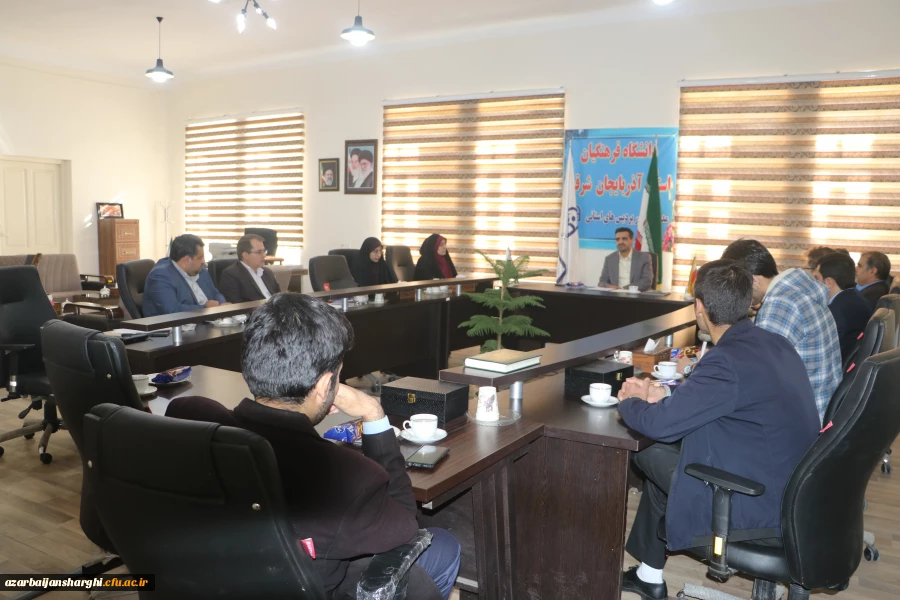 برگزاری جلسه شبکه سازی معلمان 7