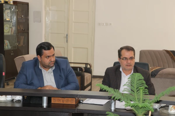 برگزاری جلسه شبکه سازی معلمان 8