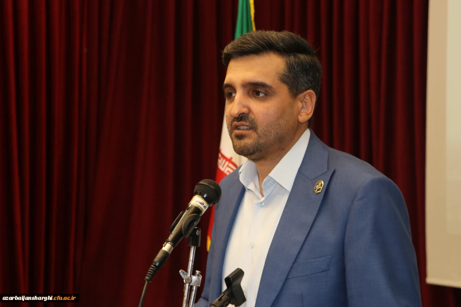  نشست توجیهی و تبیینی دانشجو معلمان جدید الورود 1402 3