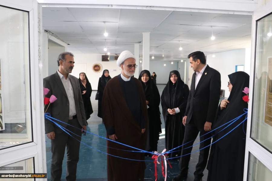 افتتاح پنجمین نمایشگاه استانی زیبا نگاری در دانشگاه فرهنگیان استان آذربایجان شرقی 4