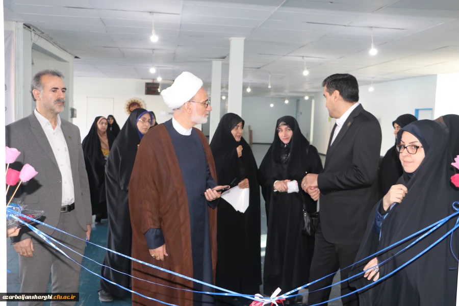 افتتاح پنجمین نمایشگاه استانی زیبا نگاری در دانشگاه فرهنگیان استان آذربایجان شرقی 5