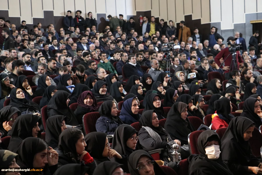اجلاسیه نهایی کمیته دانشگاهیان کنگره ۱۰ هزار شهید آذربایجان شرقی 14
