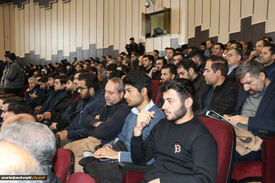 اجلاسیه نهایی کمیته دانشگاهیان کنگره ۱۰ هزار شهید آذربایجان شرقی 15