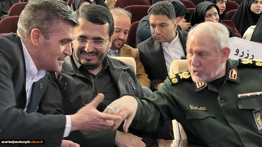 اجلاسیه نهایی کمیته دانشگاهیان کنگره ۱۰ هزار شهید آذربایجان شرقی 18