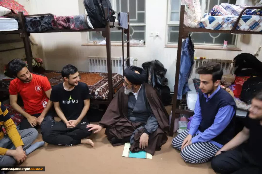 بازدید سرزده نماینده ولی فقیه در استان  از سرای شهید مدرس پردیس علامه امینی تبریز  10