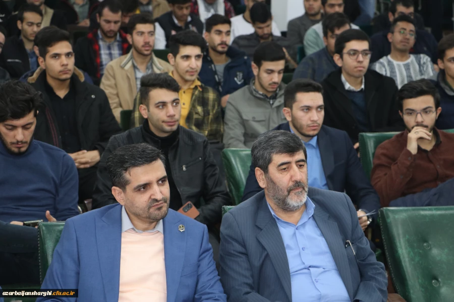 آیین گرامیداشت روز دانشجو با حضور معاون سیاسی ، امنیتی استاندارآذربایجان شرقی در دانشگاه فرهنگیان برگزار شد 8