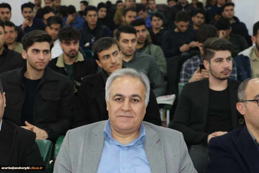 آیین گرامیداشت روز دانشجو با حضور معاون سیاسی ، امنیتی استاندارآذربایجان شرقی در دانشگاه فرهنگیان برگزار شد 9