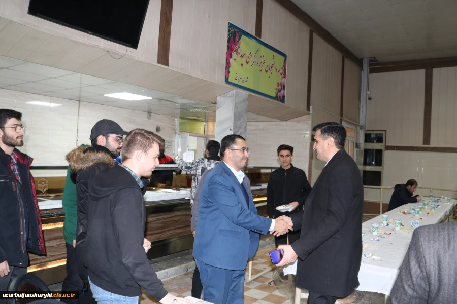 شما دانشجو معلمان پیشران حرکت انقلاب ونظام اسلامی هستید 8