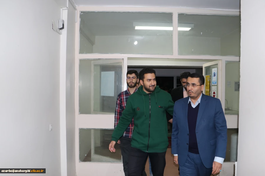 شما دانشجو معلمان پیشران حرکت انقلاب ونظام اسلامی هستید 12