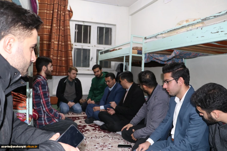 شما دانشجو معلمان پیشران حرکت انقلاب ونظام اسلامی هستید 13