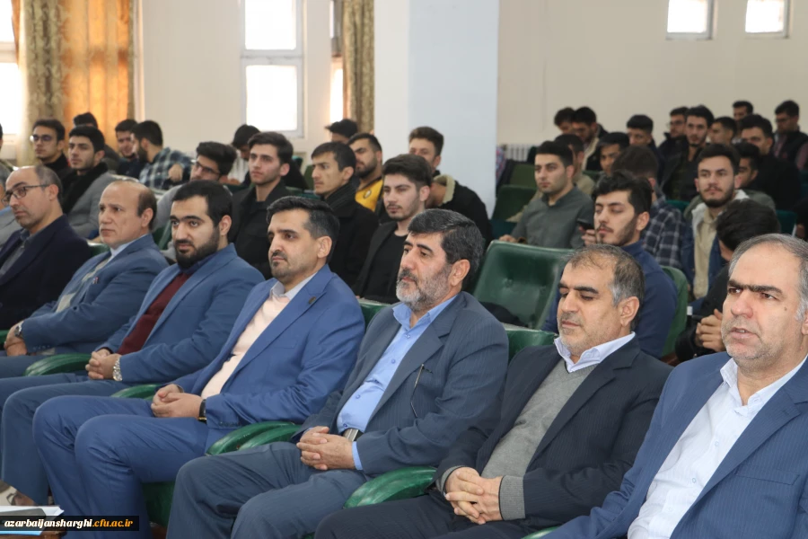 آیین گرامیداشت روز دانشجو با حضور معاون سیاسی ، امنیتی استاندارآذربایجان شرقی در دانشگاه فرهنگیان برگزار شد 14