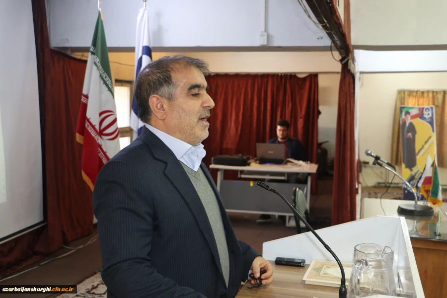 آیین گرامیداشت روز دانشجو با حضور معاون سیاسی ، امنیتی استاندارآذربایجان شرقی در دانشگاه فرهنگیان برگزار شد 40