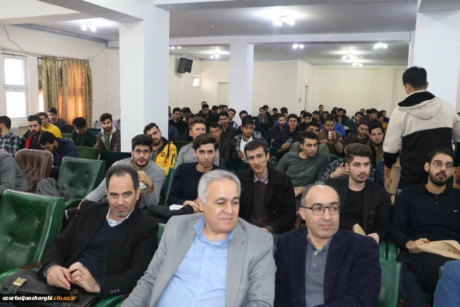 آیین گرامیداشت روز دانشجو با حضور معاون سیاسی ، امنیتی استاندارآذربایجان شرقی در دانشگاه فرهنگیان برگزار شد 51