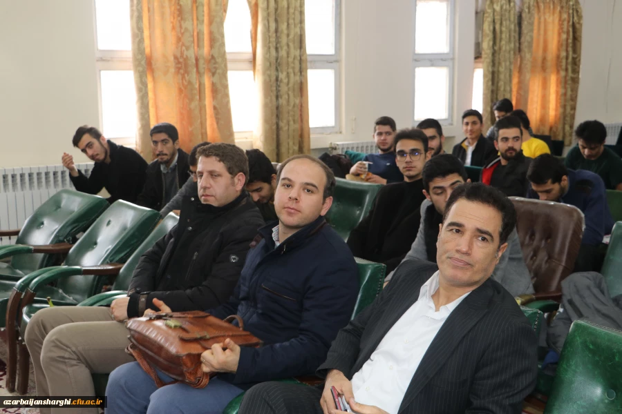 آیین گرامیداشت روز دانشجو با حضور معاون سیاسی ، امنیتی استاندارآذربایجان شرقی در دانشگاه فرهنگیان برگزار شد 52