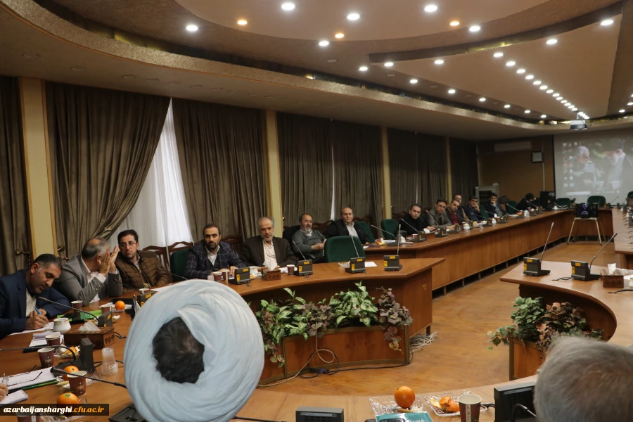 جلسه هم اندیشی اساتید دانشگاه فرهنگیان  با عنوان "بررسی ایده های  نو وعینی در ارتقای اعضای هئیت علمی " 10