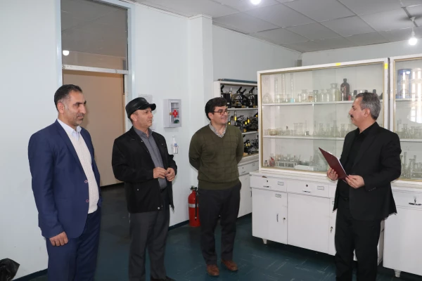 بازدیدو ارزیابی کارگروه تخصصی سازمان مرکزی از آزمایشگاه های  علوم پایه در  دانشگاه فرهنگیان آذربایجان شرقی 9
