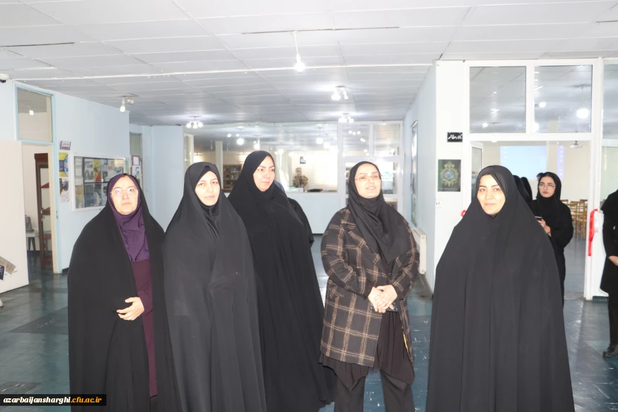 گشایش نمایشگاه دست سازه های دانشجو معلمان خلاق در دانشگاه فرهنگیان آذربایجان شرقی 16