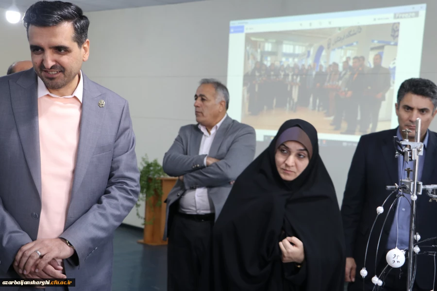 گشایش نمایشگاه دست سازه های دانشجو معلمان خلاق در دانشگاه فرهنگیان آذربایجان شرقی 18