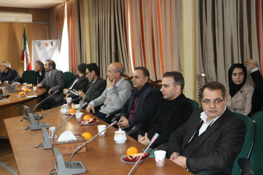 رونمایی از مجموعه ۴۰ جلدی «ره نامه» در دانشگاه فرهنگیان استان آذربایجان شرقی 12