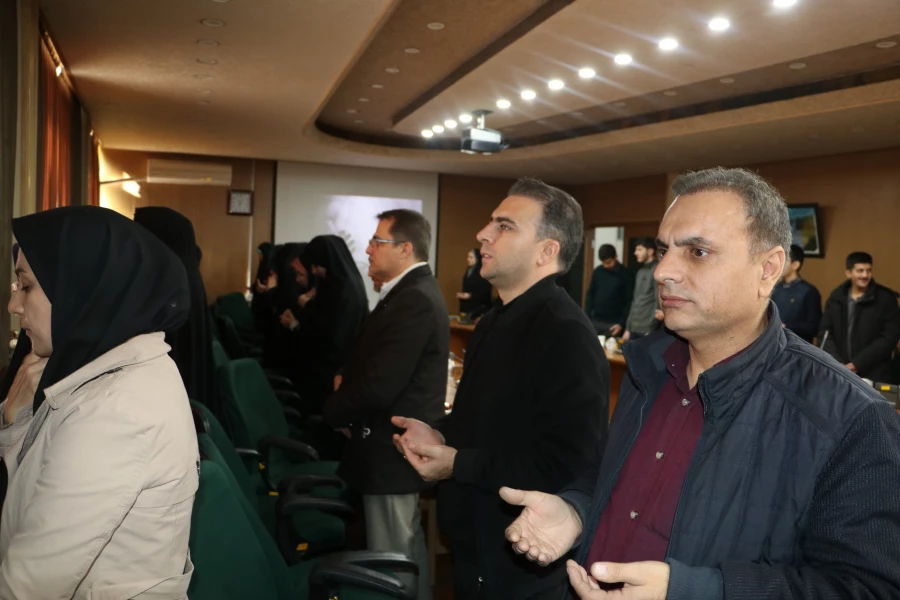 رونمایی از مجموعه ۴۰ جلدی «ره نامه» در دانشگاه فرهنگیان استان آذربایجان شرقی 18