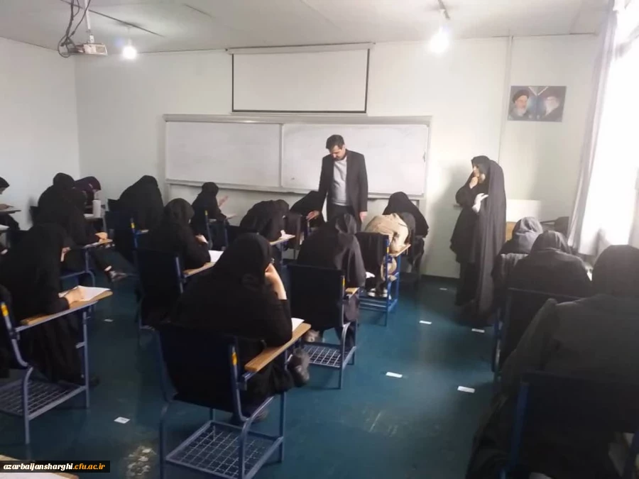 برگزاری امتحانات پایان ترم دانشجو معلمان دانشگاه فرهنگیان آذربایجان شرفی 38