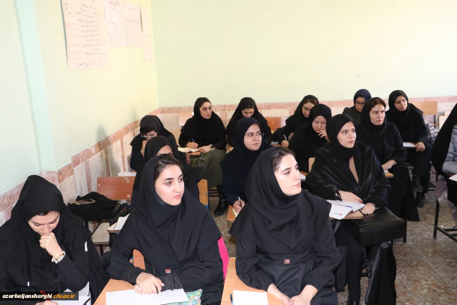 
بازدیداز دوره های توانمندسازی معلمان مدارس غیردولتی در دانشگاه فرهنگیان استان آذربایجان شرقی
 15