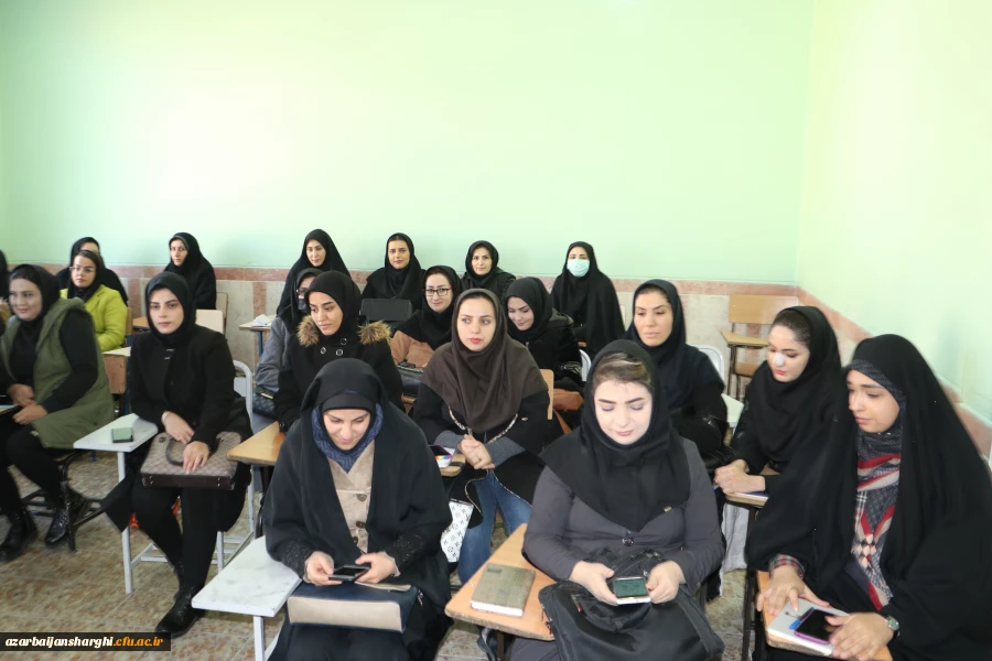 
بازدیداز دوره های توانمندسازی معلمان مدارس غیردولتی در دانشگاه فرهنگیان استان آذربایجان شرقی
 20