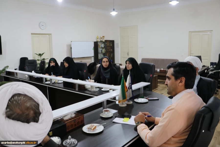 برگزاری جلسه شورای فرهنگی استان  11