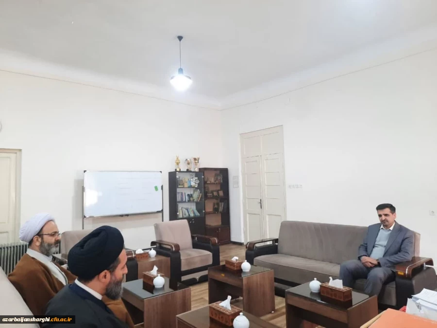 دیدار رئیس دانشگاه فرهنگیان  آذربایجان شرقی با مدیر کل سازمان تبلیغات اسلامی استان 8