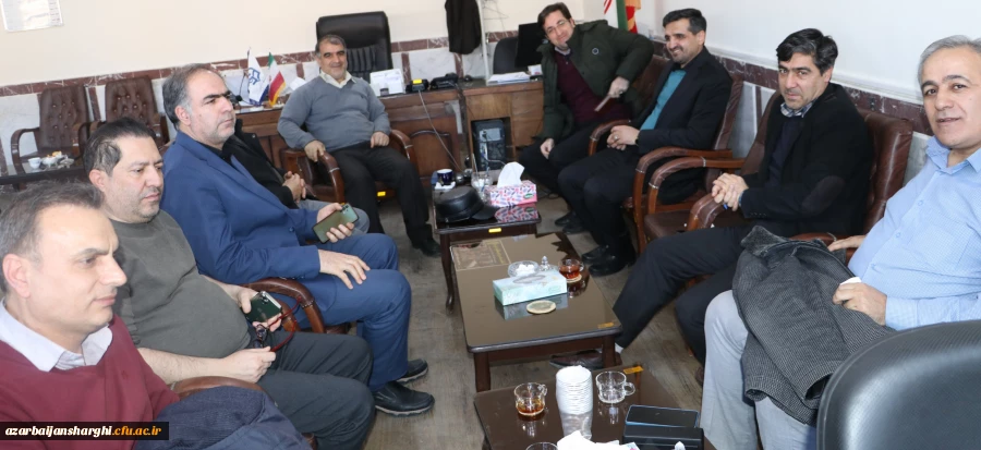 نشست صمیمی رییس  دانشگاه فرهنگیان استان آذربایجان شرقی با هیئت رئیسه و مدیران گروههای  درسی پردیس علامه امینی  2