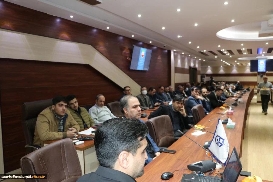 آذربایجانی ها  نقش مهمی در جنگ داشتند و همه ما مدیون مردم و سرداران غیور آذربایجان وتبریزی ها  هستیم 25