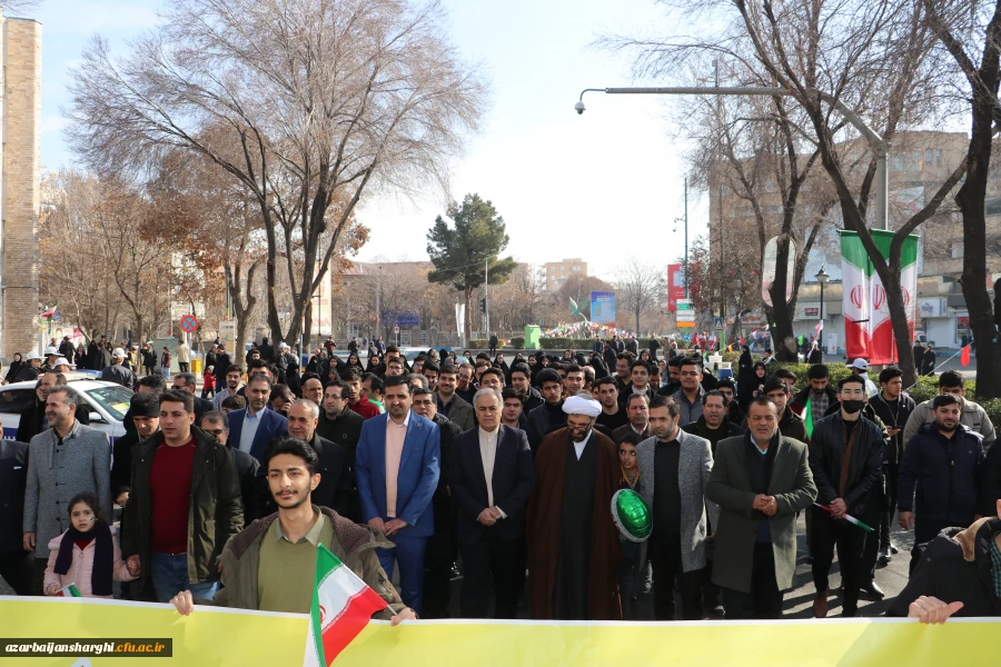 جشن طلوع 46 سالگی انقلاب اسلامی با حضور مدیریت ،اساتید ،همکاران و دانشجو معلمان دانشگاه فرهنگیان آذربایجان شرقی 12