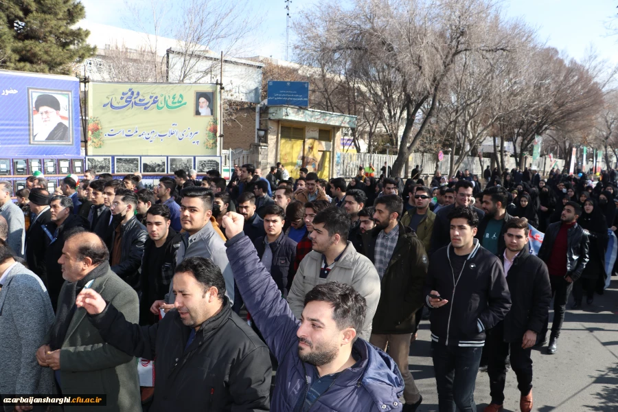 جشن طلوع 46 سالگی انقلاب اسلامی با حضور مدیریت ،اساتید ،همکاران و دانشجو معلمان دانشگاه فرهنگیان آذربایجان شرقی 15