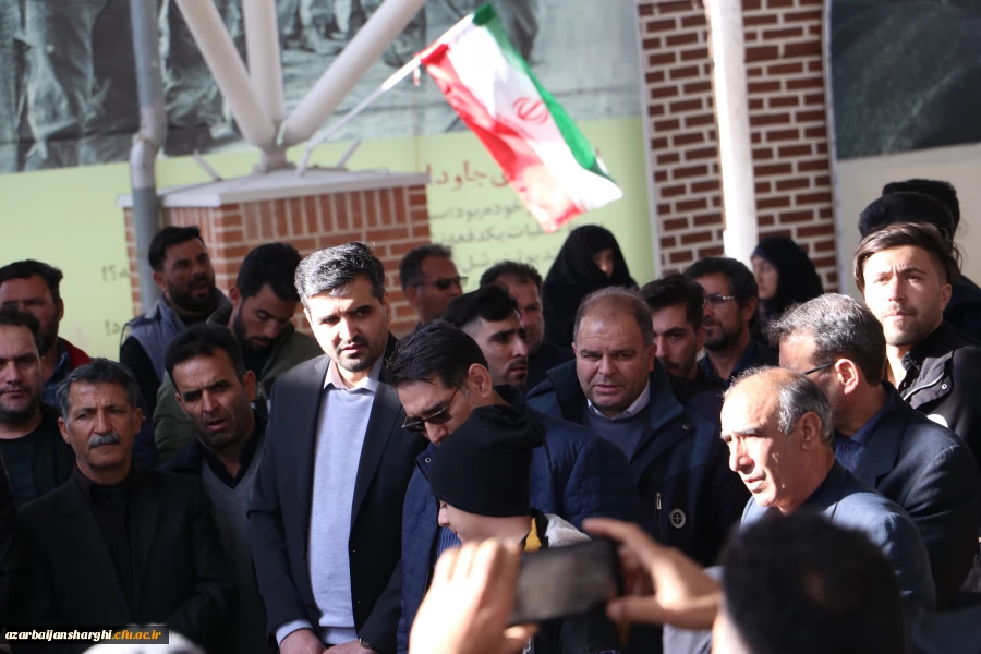 آیین مهمانی لاله ها به مناسبت چهل و پنجمین فجر انقلاب اسلامی ایران 5