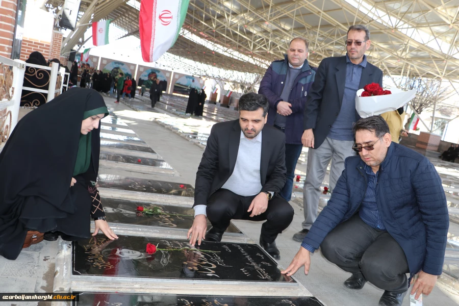 آیین مهمانی لاله ها به مناسبت چهل و پنجمین فجر انقلاب اسلامی ایران 20