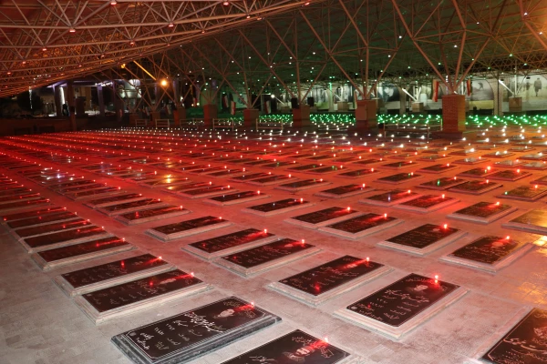 آیین مهمانی لاله ها به مناسبت چهل و پنجمین فجر انقلاب اسلامی ایران 50