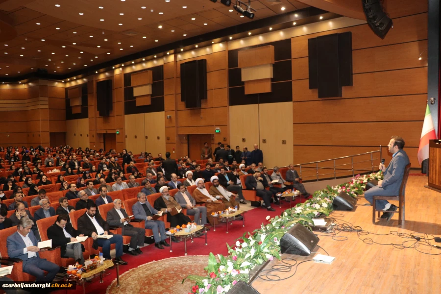 آیین  گرامیداشت هفته امور تربیتی  وتربیت اسلامی و گرامیداشت یاد و خاطره شهیده فائزه رحیمی در آذربایجان شرقی  2