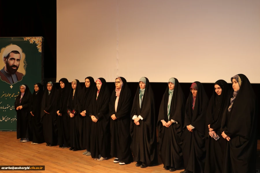 معلمان و مربیان پرورشی، نقش بسیار مهمی در آگاه سازی برای انتخاب اصلح در انتخابات دارند 7