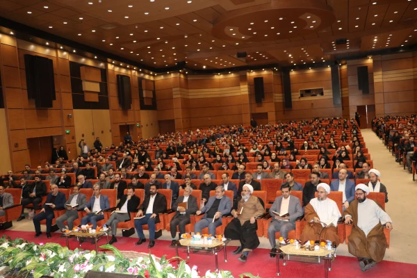 معلمان و مربیان پرورشی، نقش بسیار مهمی در آگاه سازی برای انتخاب اصلح در انتخابات دارند 7