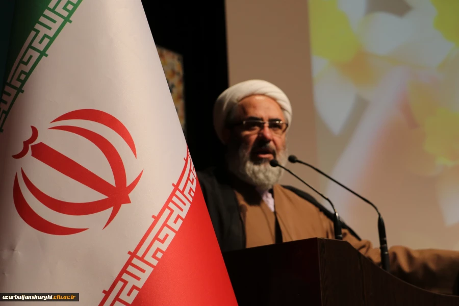 معلمان و مربیان پرورشی، نقش بسیار مهمی در آگاه سازی برای انتخاب اصلح در انتخابات دارند 26