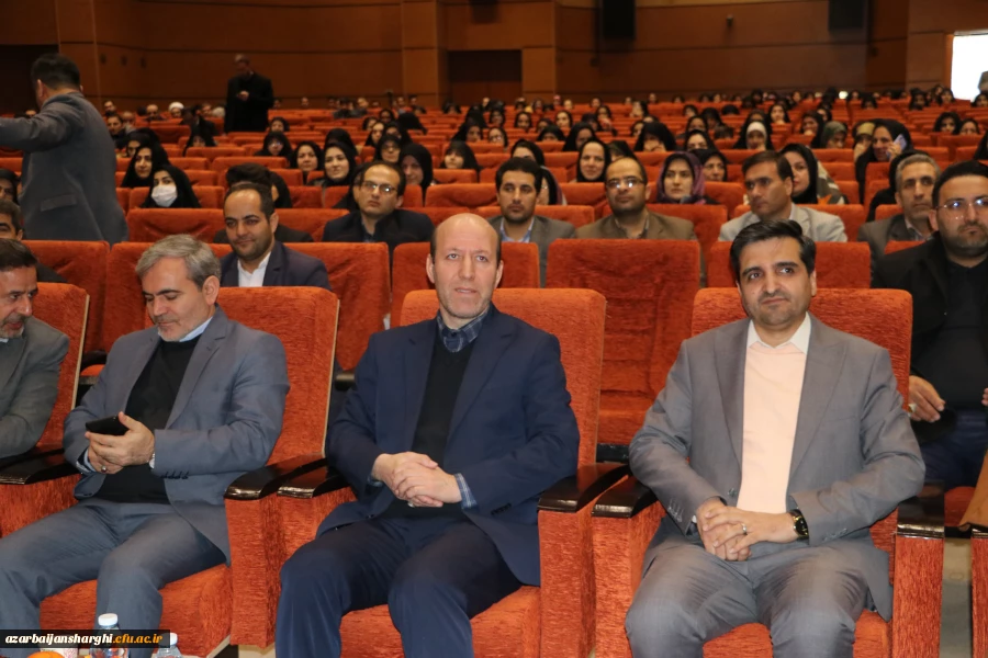 معلمان و مربیان پرورشی، نقش بسیار مهمی در آگاه سازی برای انتخاب اصلح در انتخابات دارند 27