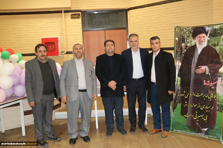 معلمان و مربیان پرورشی، نقش بسیار مهمی در آگاه سازی برای انتخاب اصلح در انتخابات دارند 32