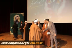 معلمان و مربیان پرورشی، نقش بسیار مهمی در آگاه سازی برای انتخاب اصلح در انتخابات دارند 46