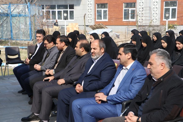 غرس نهال  با هدف پردیس سبز و گرامیداشت یاد و خاطره شهدای دانشجو معلم در دانشگاه فرهنگیان آذربایجان شرقی 8